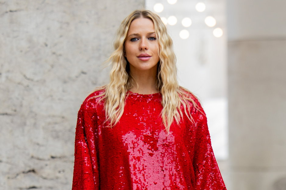 Jessica Mercedes na Fashion Week w Paryżu