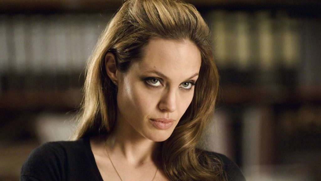 Angelina Jolie