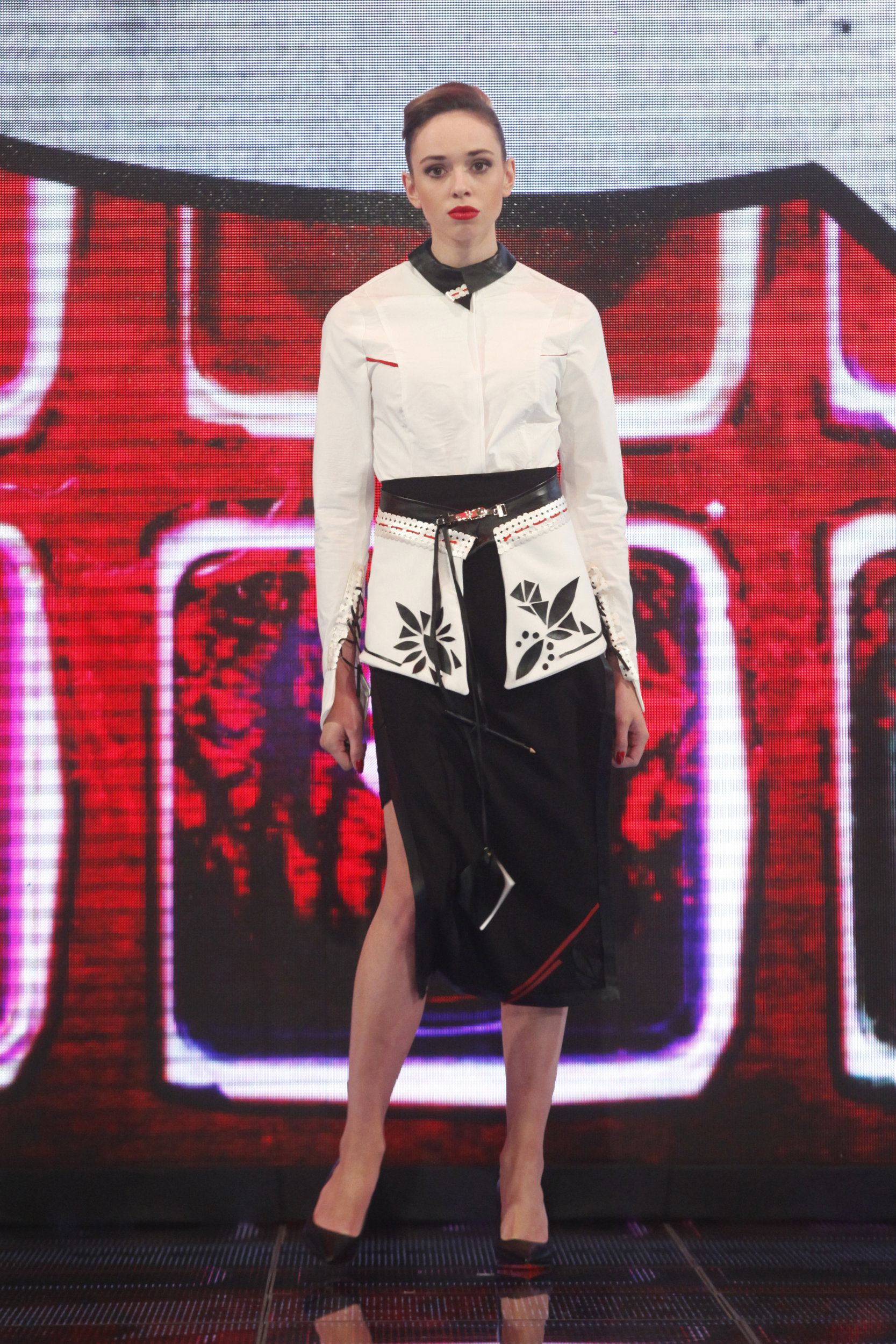 Project Runway 2, odc. 6