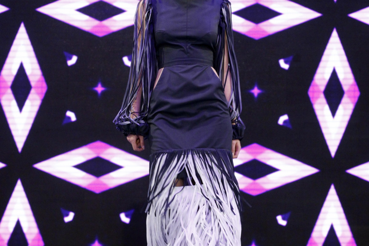 Project Runway 2, odc. 7