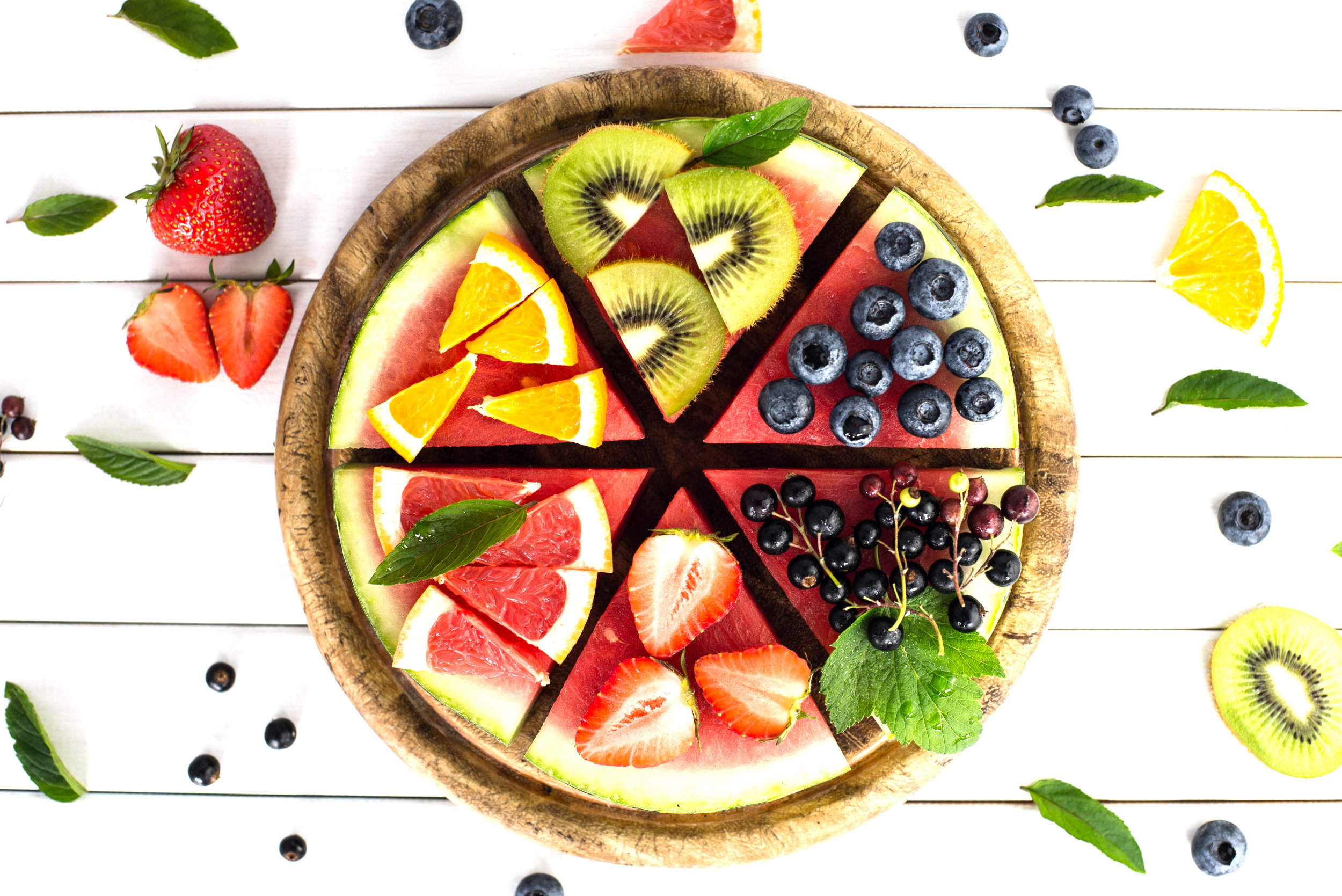 6 letnich przekąsek poniżej 100 kcal, fot. Fotolia