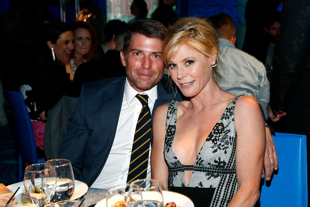 Scott Phillips i Julie Bowen