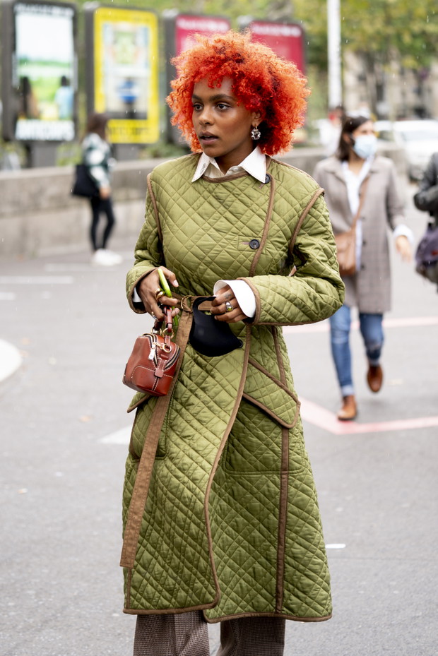 Najlepsze stylizacje z paryskiego tygodnia mody: street fashion