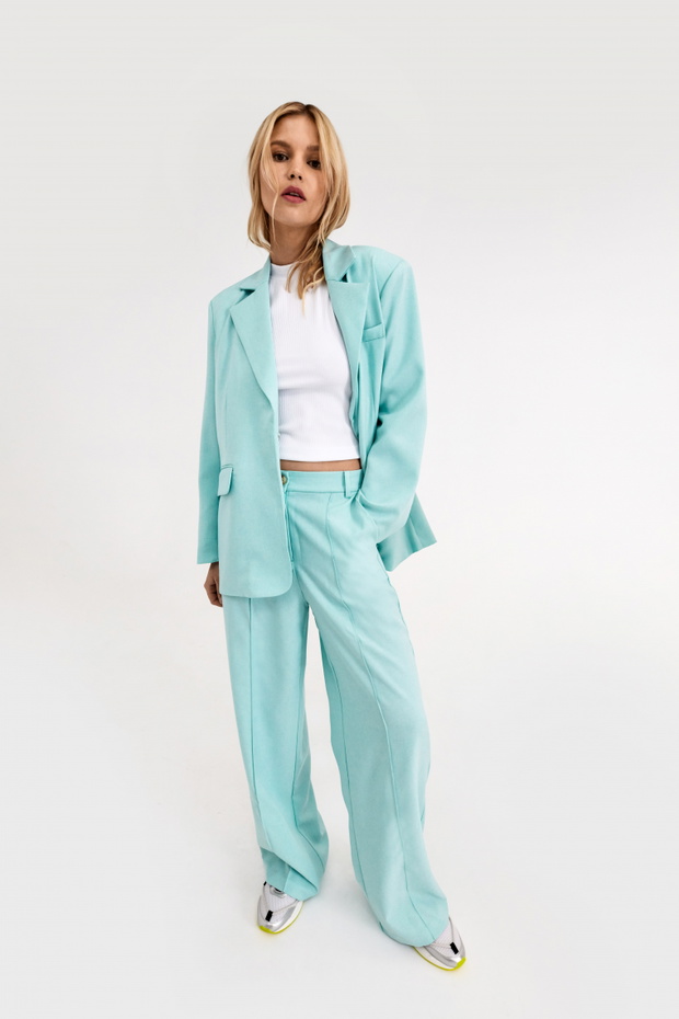 1fe121e639058f7ba2d4954e5ea2be285a9222f5-931d990