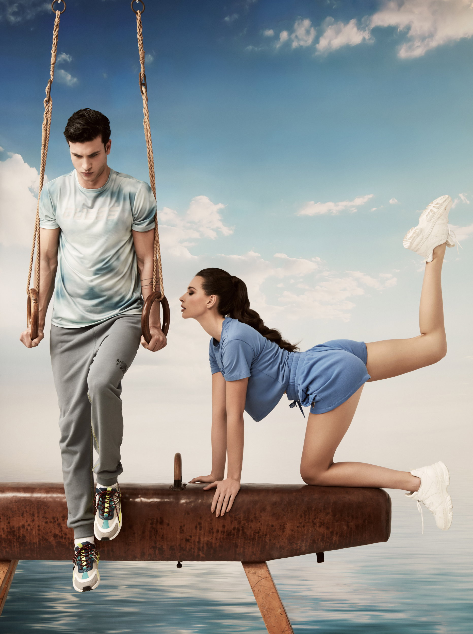 GUESS Activewear SS21: athleisure w pełnym słońcu