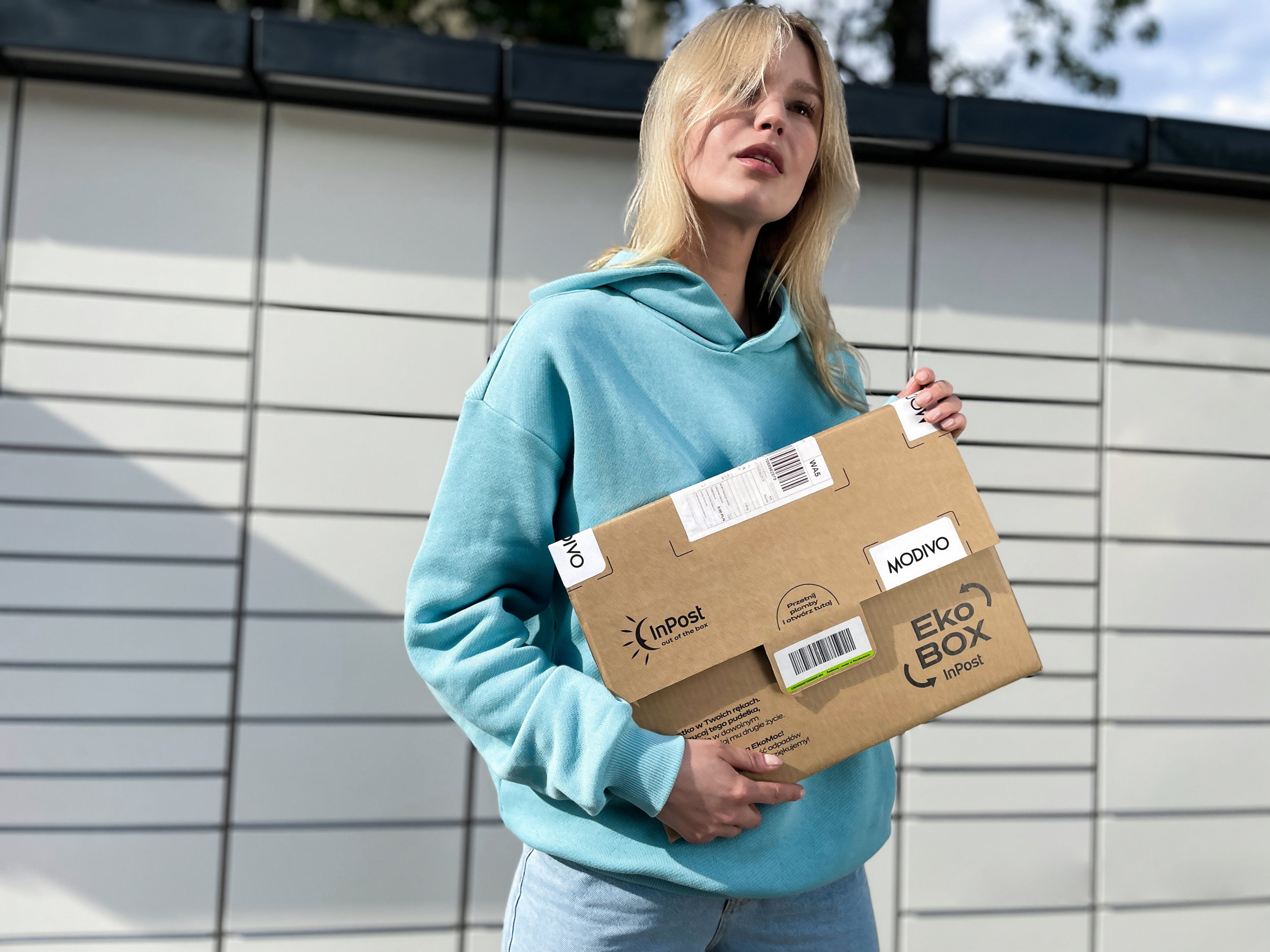 Kupuj online z EkoBoxem InPost w MODIVO