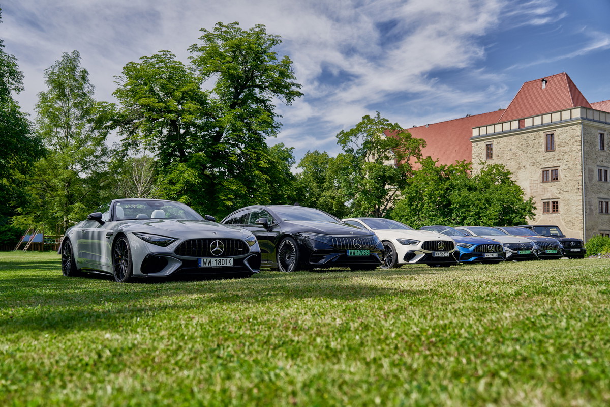 Mercedes Benz