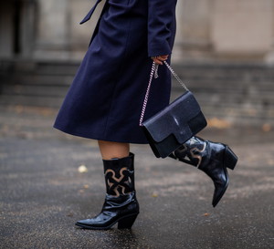 Torebka na łańcuszku - street fashion