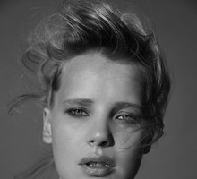 Joanna Kulig w ELLE o ciąży, mężu i Oscarze