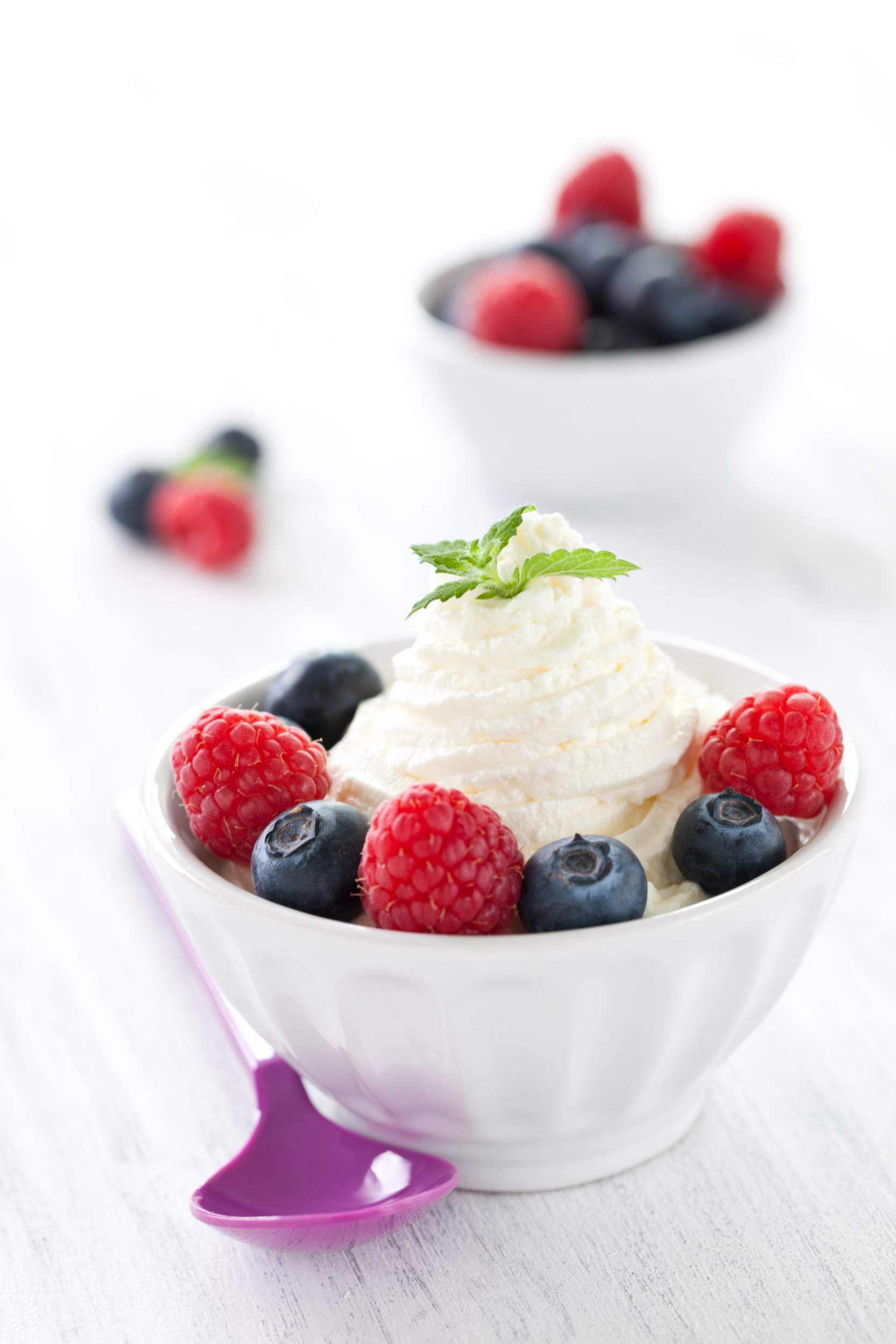 Proste desery: lody jogurtowe