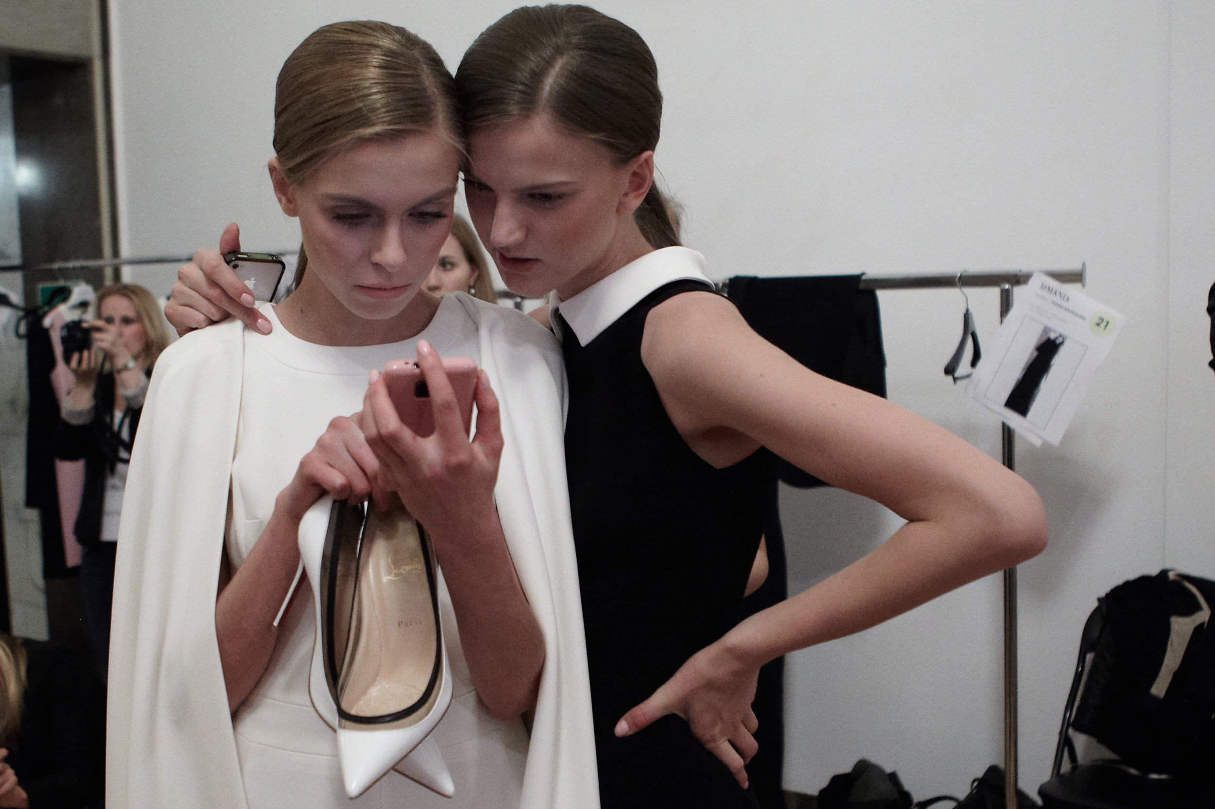 Backstage pokazu La Mania wiosna lato 2014