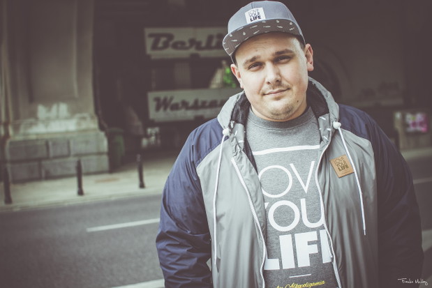 Lookbook LOVEYOURLIFE by Alkopoligamia wiosna-lato 2015 fot. Frankie Mcklay