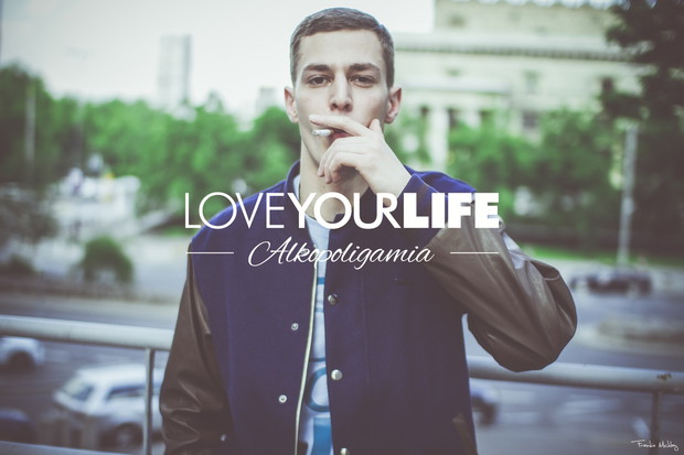 Lookbook LOVEYOURLIFE by Alkopoligamia wiosna-lato 2015 fot. Frankie Mcklay
