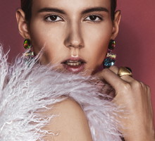 Natalia Gulkowska z Top Model w sesji NEW ICON, fot. Łukasz ŻyłkaTop: Natasha PavluchenkoBiżuteria: Lewanowicz