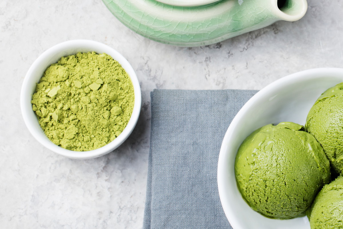 Dietetyczne lody z herbatą matcha