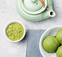 Dietetyczne lody z herbatą matcha