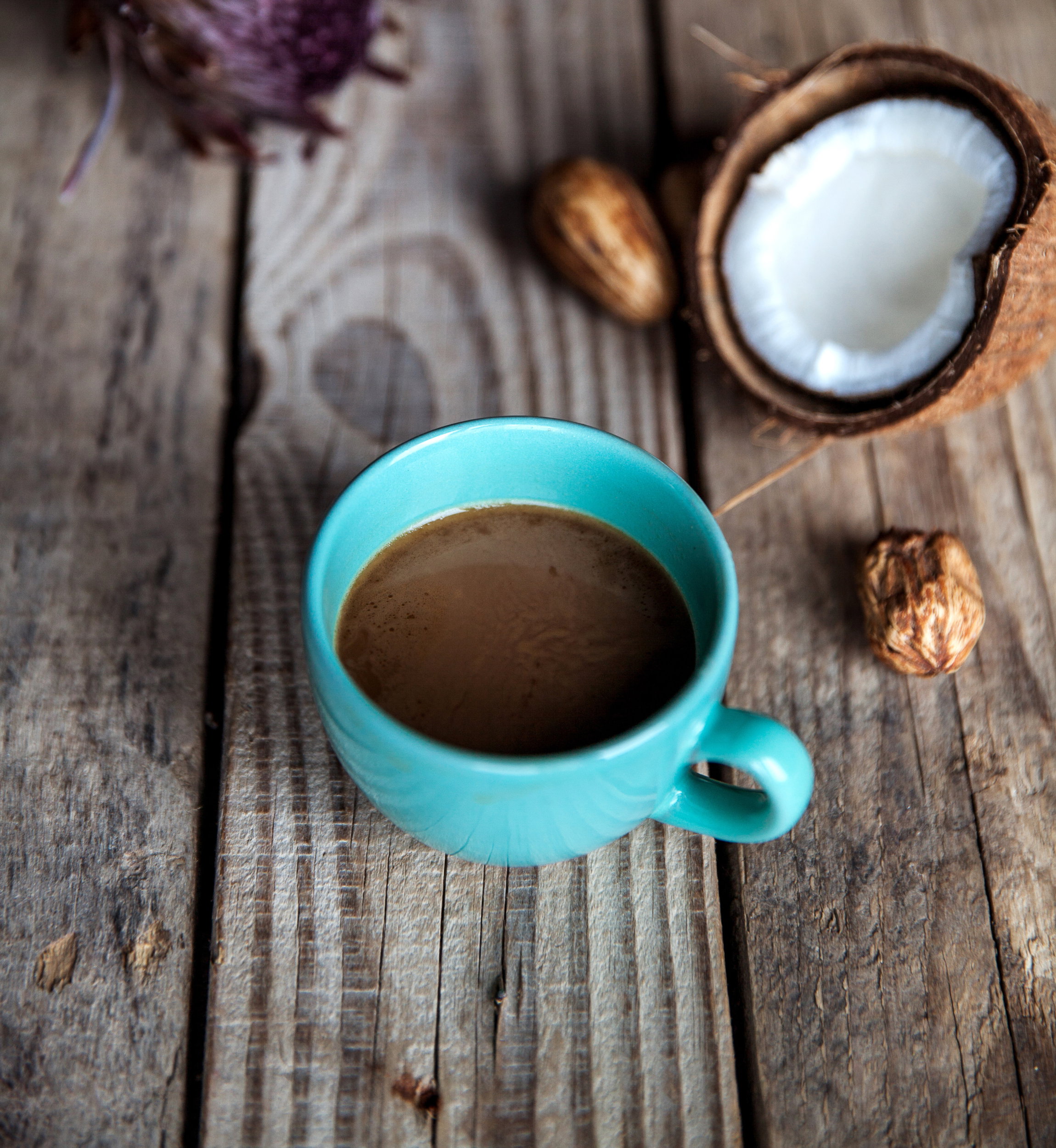 Bulletproof coffee, czyli kawa z olejem kokosowym