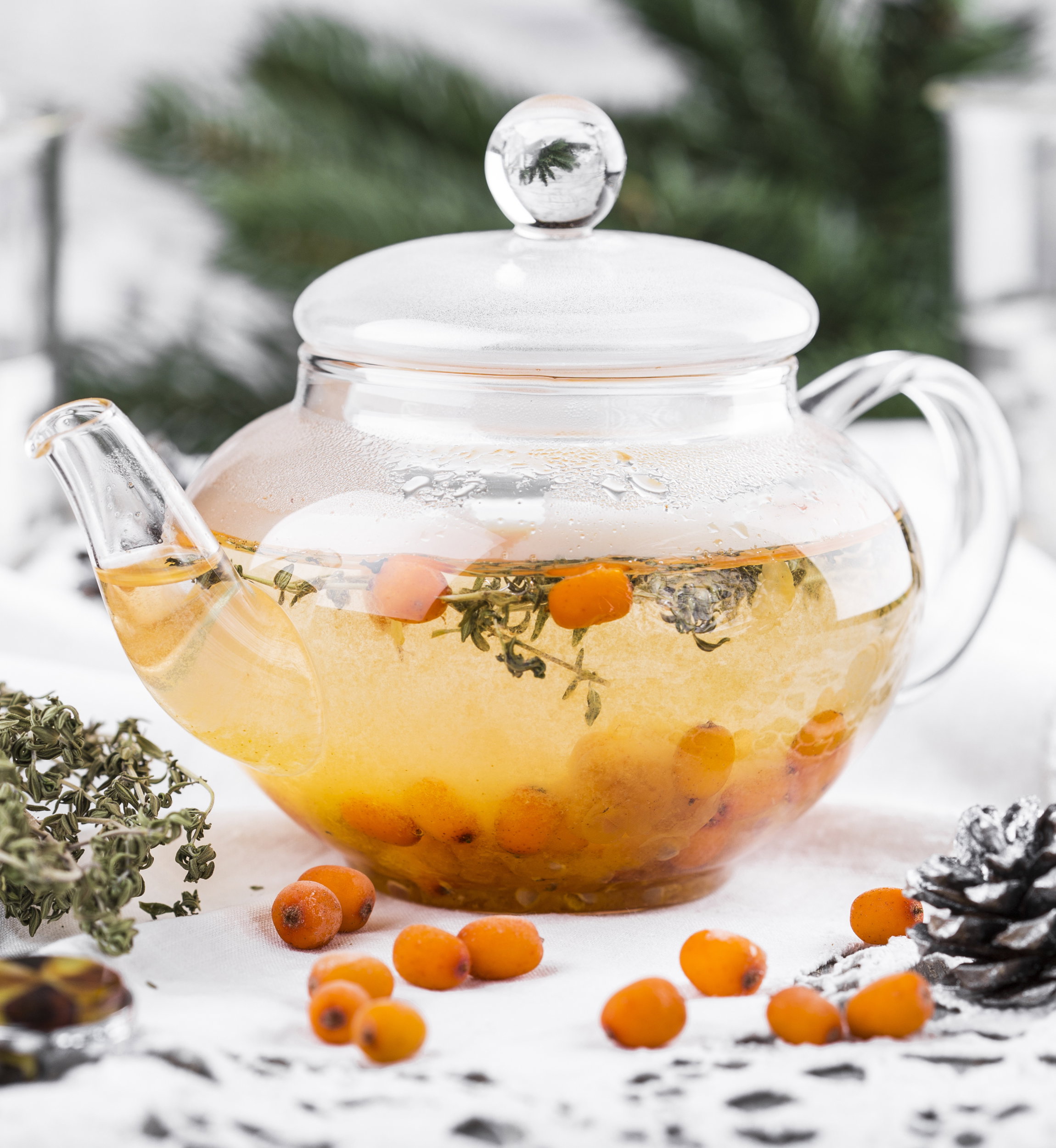 Zimowy detoks: napar z rokitnika, fot. Fotolia