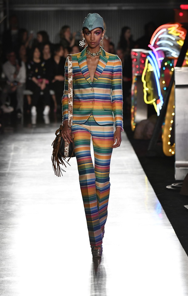 Moschino Cruise 2018