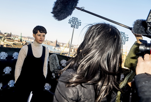 claire-foy-na-konferencji-prasowej-dotyczacej-filmu-the-girl-in-the-spider-s-web-w-sztokholmie-13-041-ad1a07e