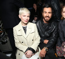 Michelle Williams, Justin Theroux i Emma Stone na pokazie Louis Vuitton jesień-zima 2018/2019
