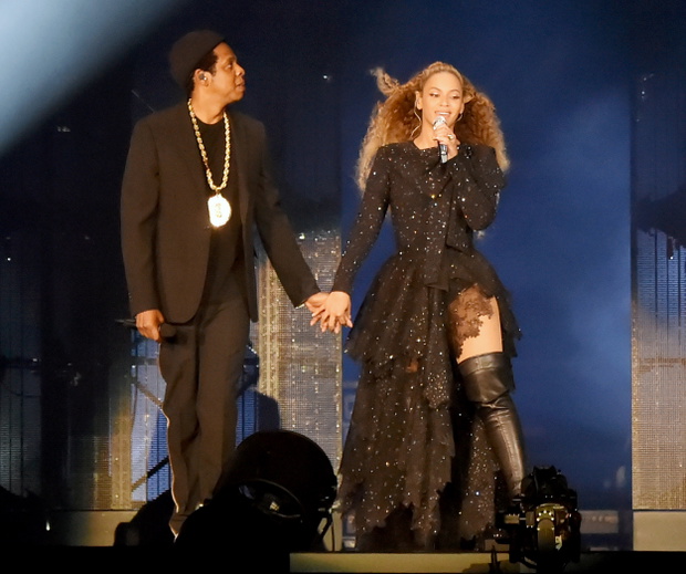 kostiumy-sceniczne-beyonce-na-koncertach-on-the-run-ii-tour5-c88323e