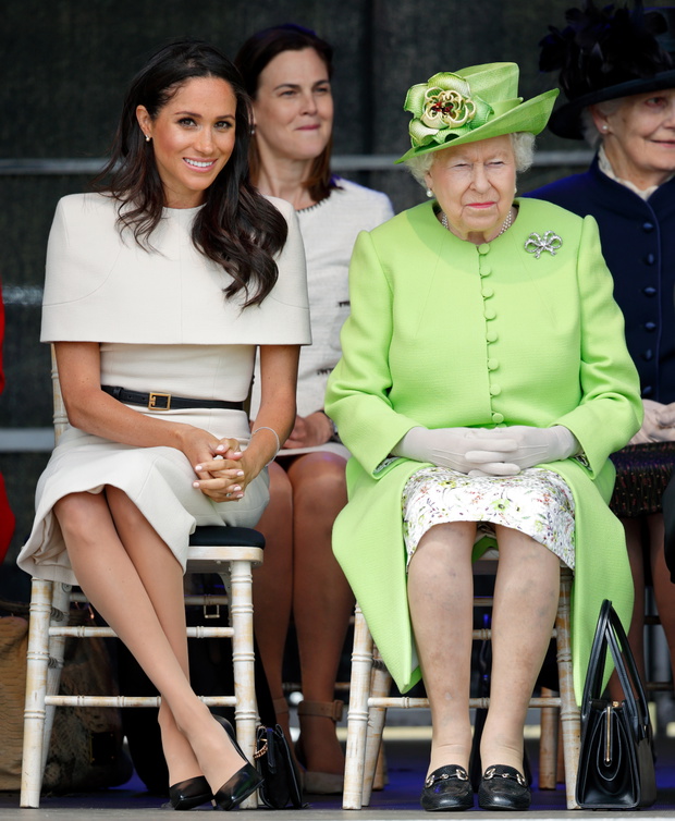 meghan-markle-i-krolowa-elzbieta-ii-podczas-wizyty-w-chesire-14-06-20186-8f3d80e