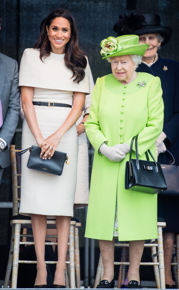 meghan-markle-i-krolowa-elzbieta-ii-podczas-wizyty-w-chesire-14-06-20184-0a0f097