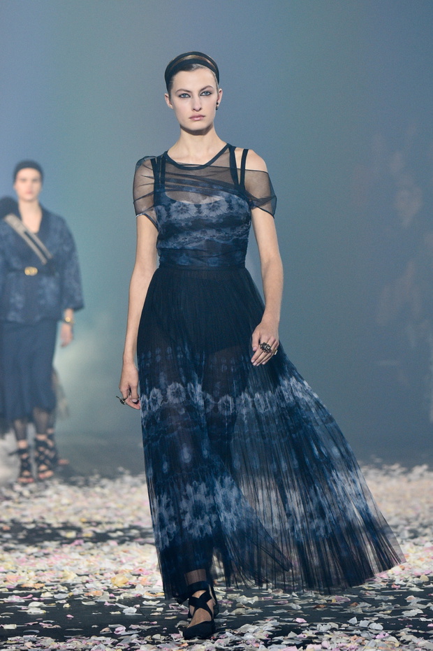 pokaz-dior-ss1915-ed8fae1