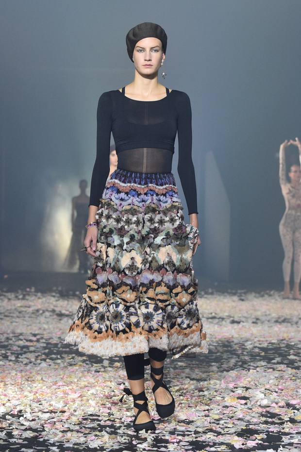 pokaz-dior-ss1938-9263143