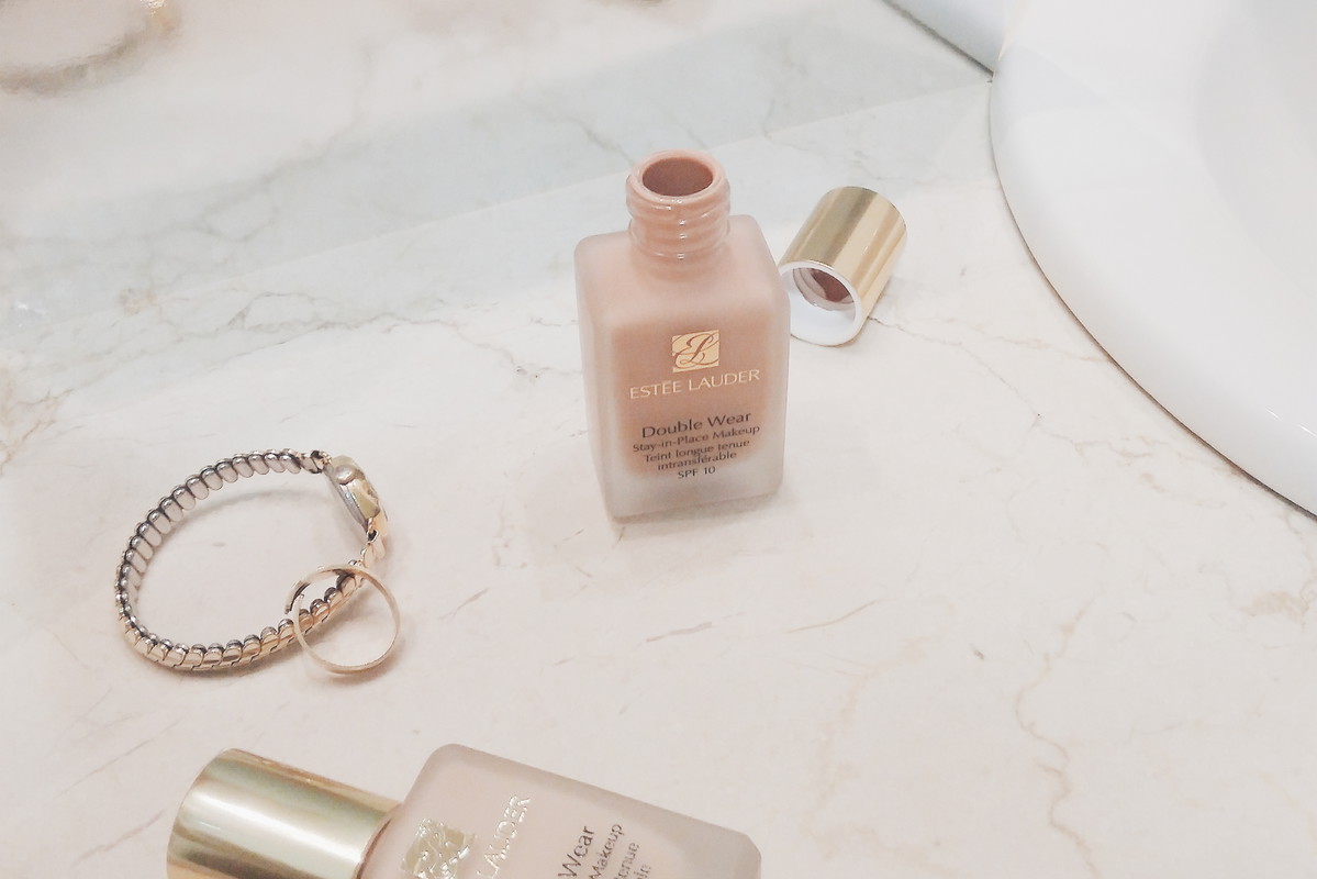 Podkłady Estee Lauder z linii Double Wear