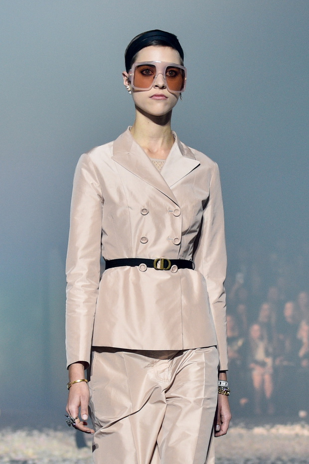 pokaz-dior-ss1919-1975622