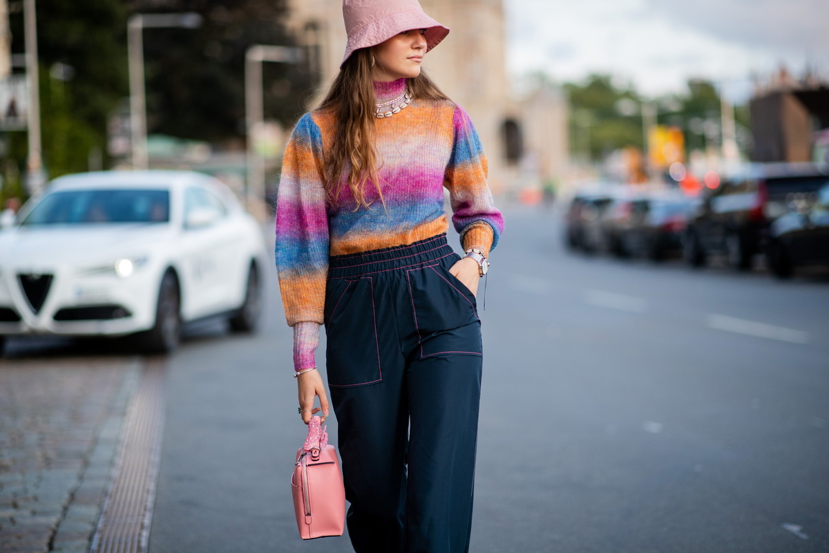Bucket hat