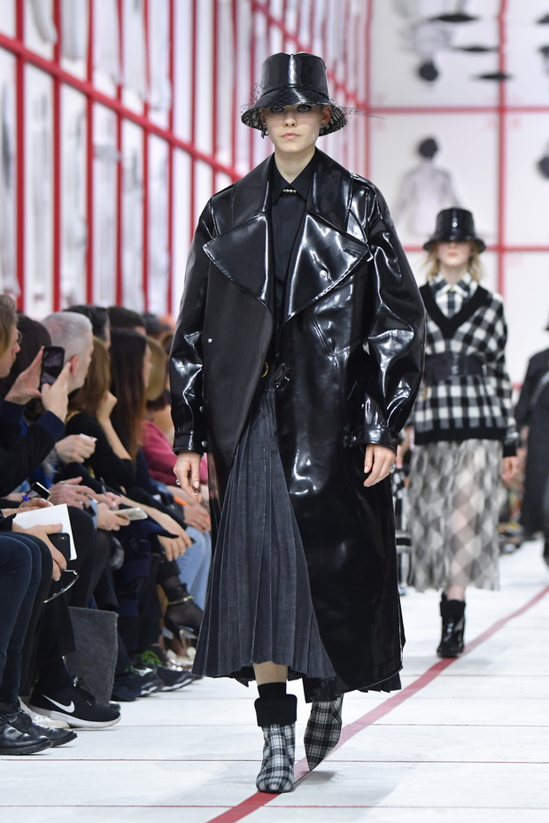 pokaz-dior-aw199-eb9bb7b