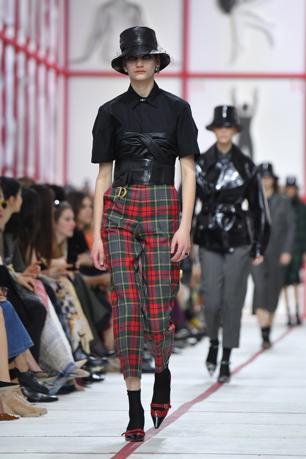 pokaz-dior-aw1920-485ccf9