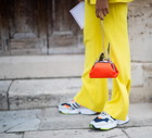 żółty garnitur - street fashion