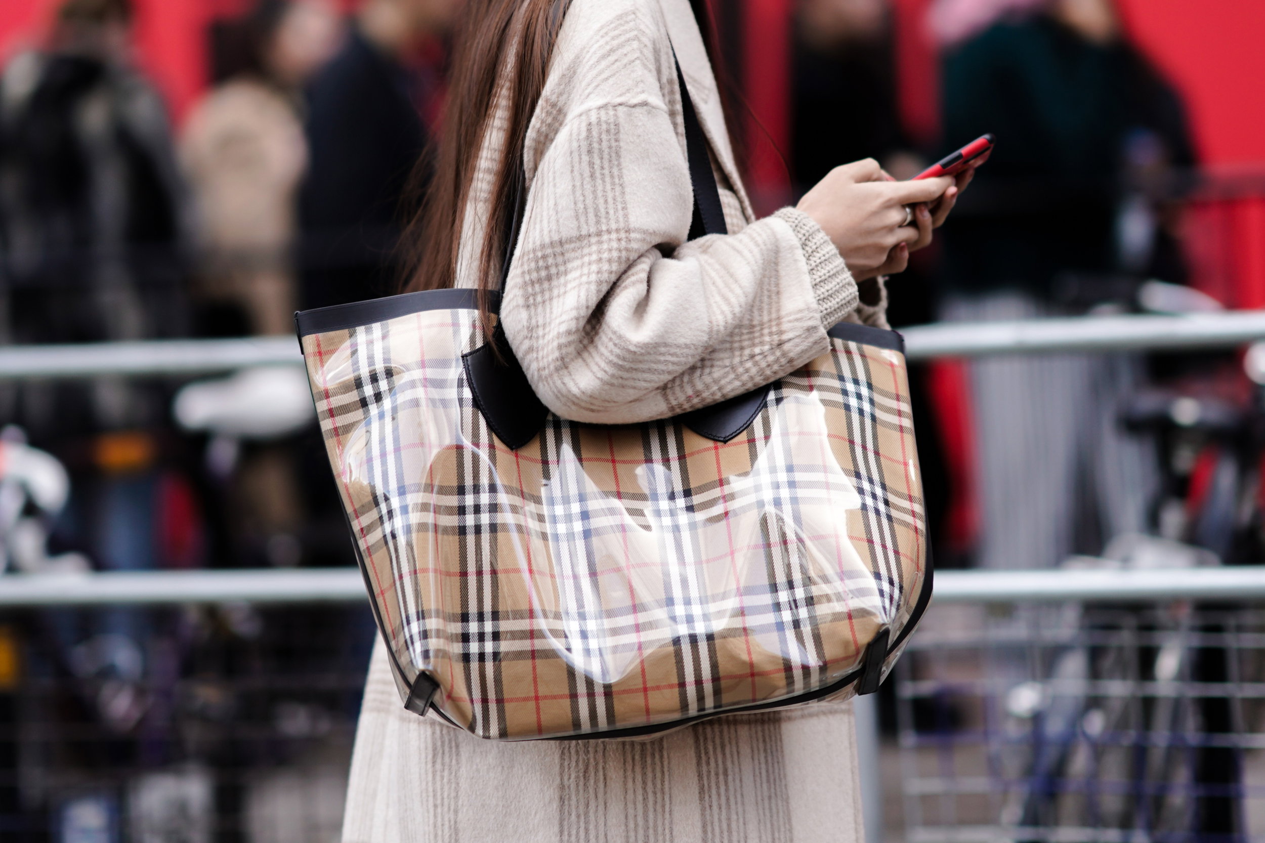 Burberry wprowadza nowa politykę pro-eko