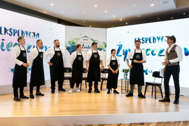 Żywiec Zdrój - szklane butelki, konferencja U Źródeł