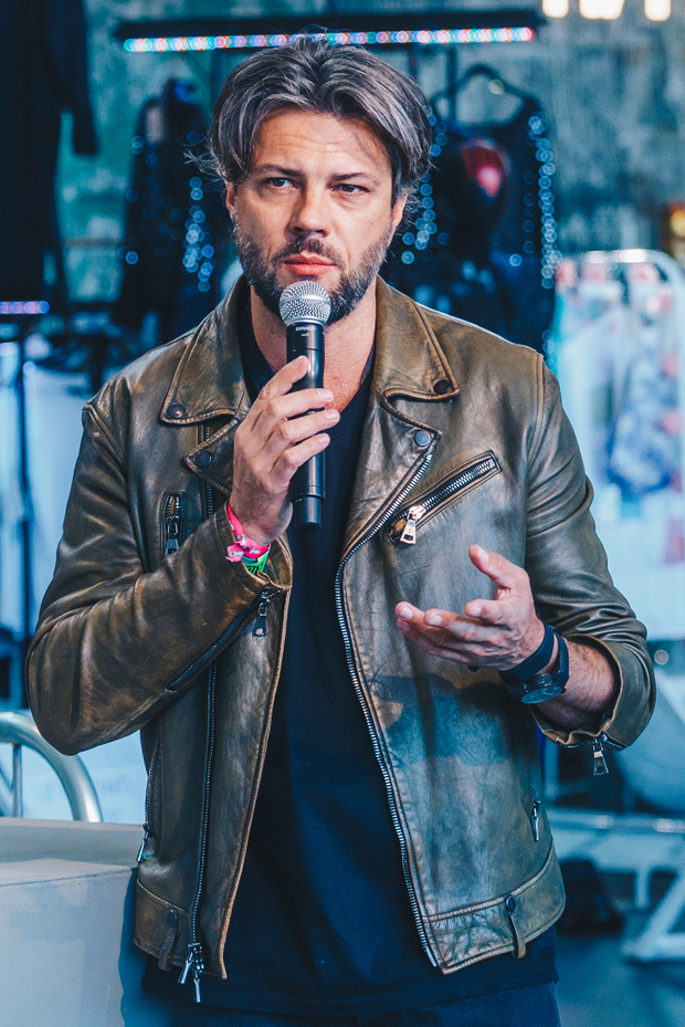 elle-man-talks-na-open-er-201919-e7396a5
