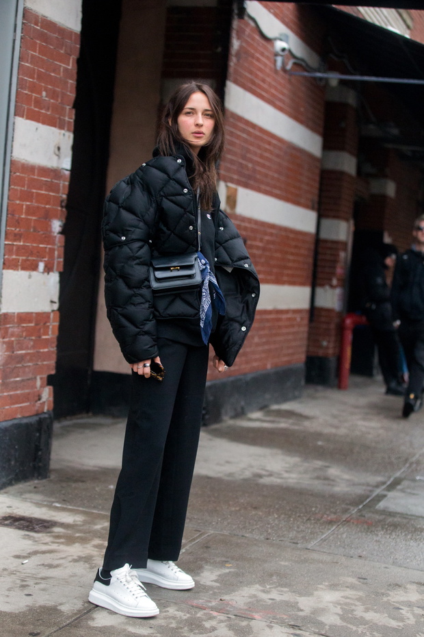 Street Style - New York Fashion Week February 2017 - Day 3