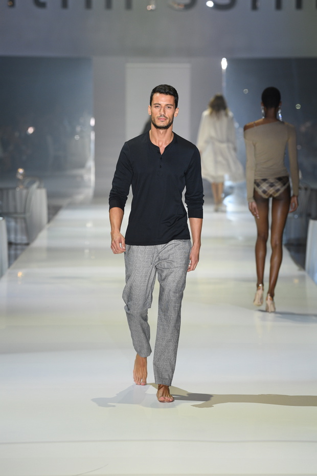 intimissimi-white-cabaret-pokaz-kolekcji-w-weronie-jesien-zima-2019-202017-c6a2c94