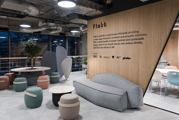showroom-flokk-projekt-pracownia-mode-lina5-0480250