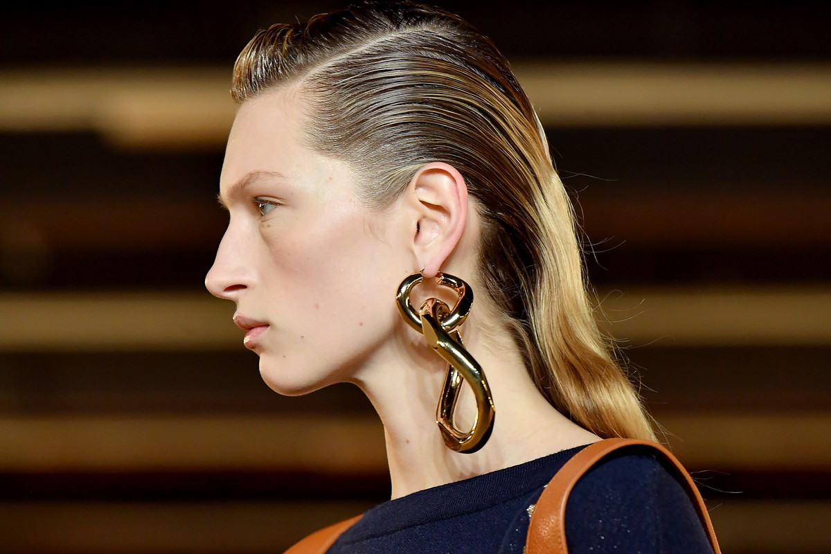 5 fryzur z Paris Fashion Week