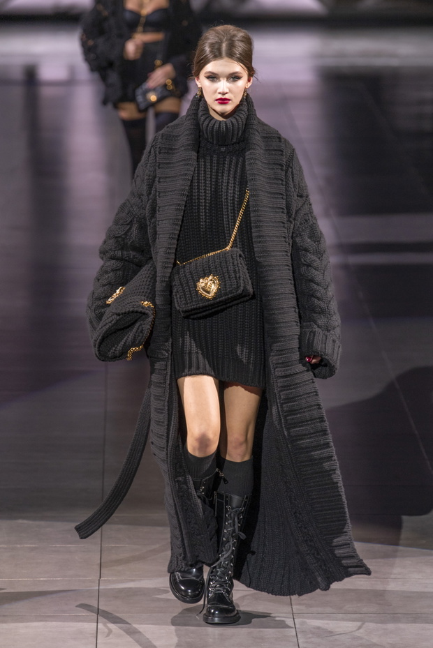 kolekcja-dolce-gabbana-jesien-zima-2020-2021-99b38ed
