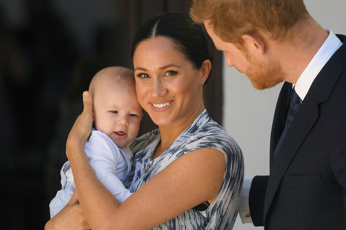 Meghan Markle i książę Harry z synem