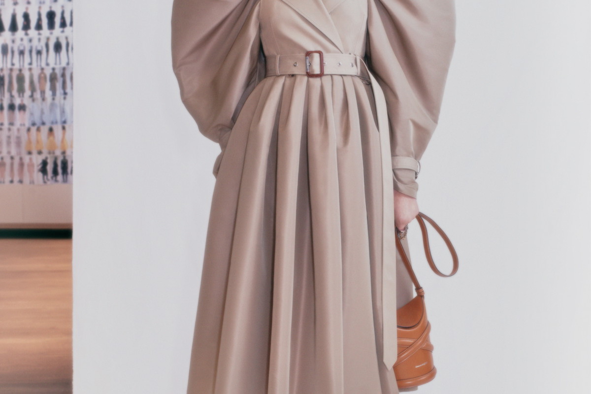 Torebka Alexander McQueen: Curve Bag