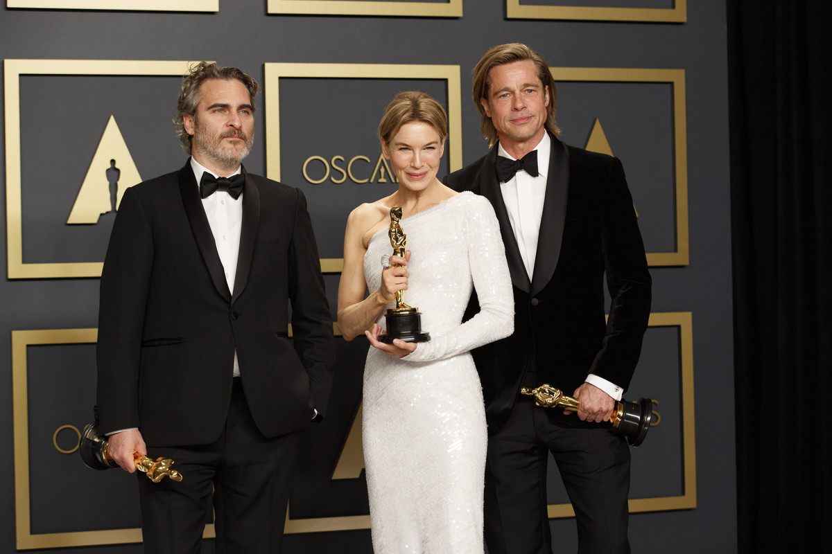 Joaquin Phoenix, Renee Zellweger & Brad Pitt