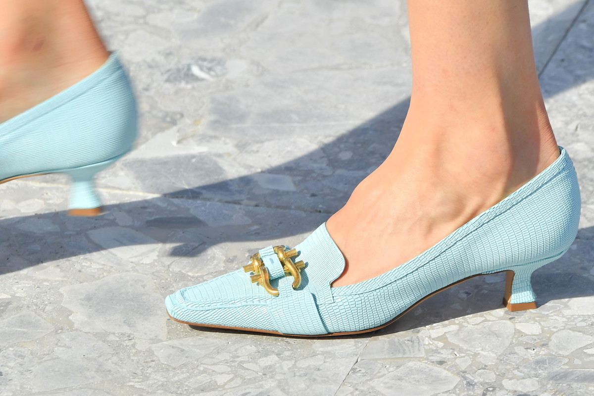 Sennik: buty