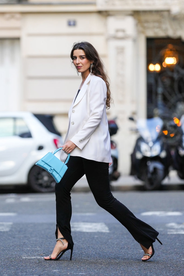 Fashion Photo Session In Paris - September 2021