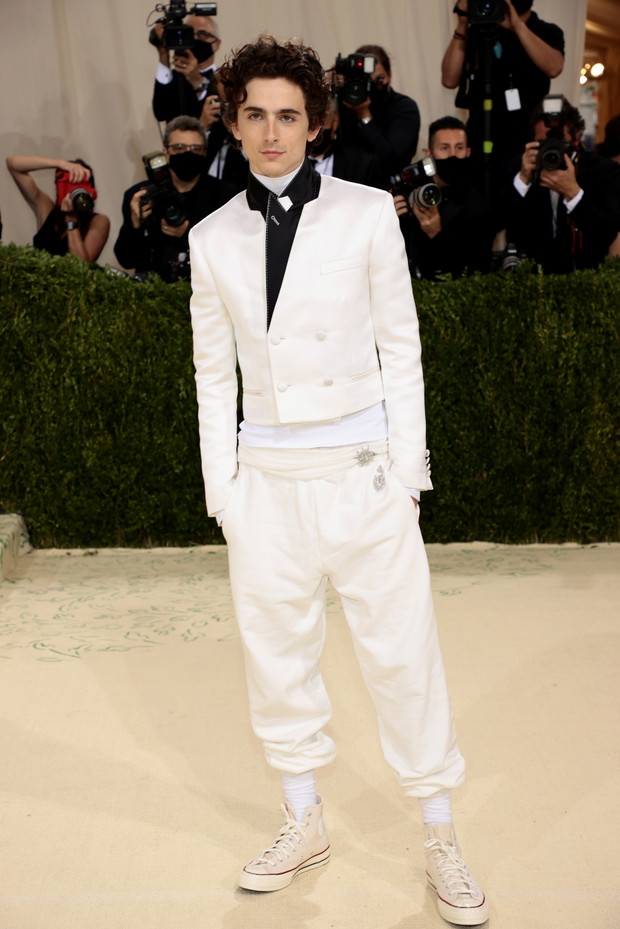 Stylizacje Met Gala 2021: suknie gwiazd